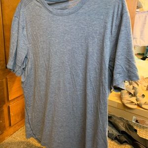 Men’s lulu lemon shirts